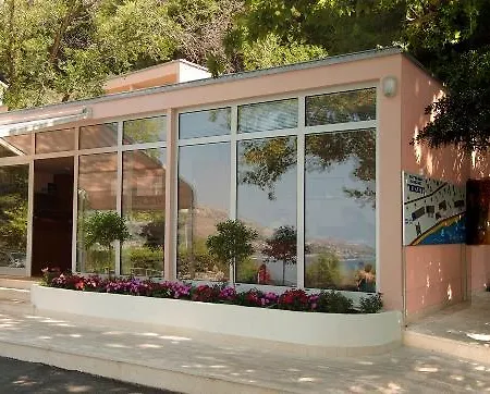 Tourist Settlement Brzet Hotel Omiš