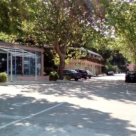 Tourist Settlement Brzet