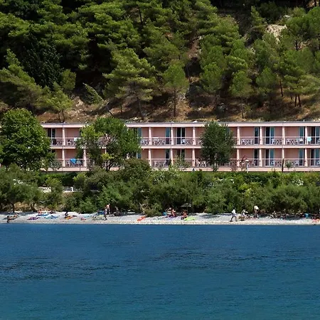 Tourist Settlement Brzet 3* Omis
