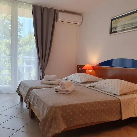 Tourist Settlement Brzet Hotel 3*