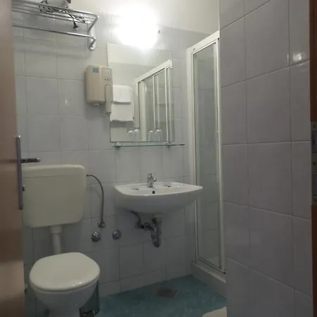 Hotel Tourist Settlement Brzet Omis