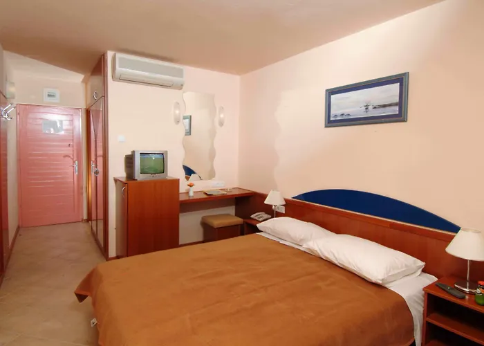 Hotel Tourist Settlement Brzet Omiš