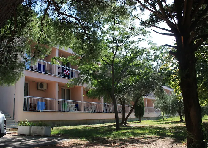 Tourist Settlement Brzet Hotel 3*