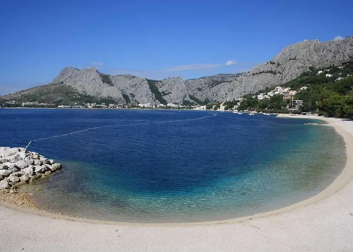 Tourist Settlement Brzet 3* Omiš