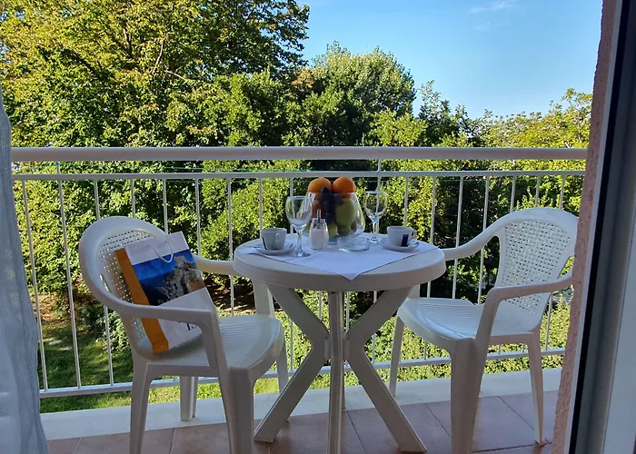 Tourist Settlement Brzet 3*